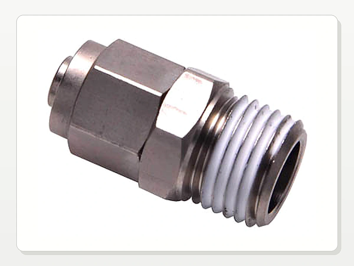 BKC-Straight locknut connector